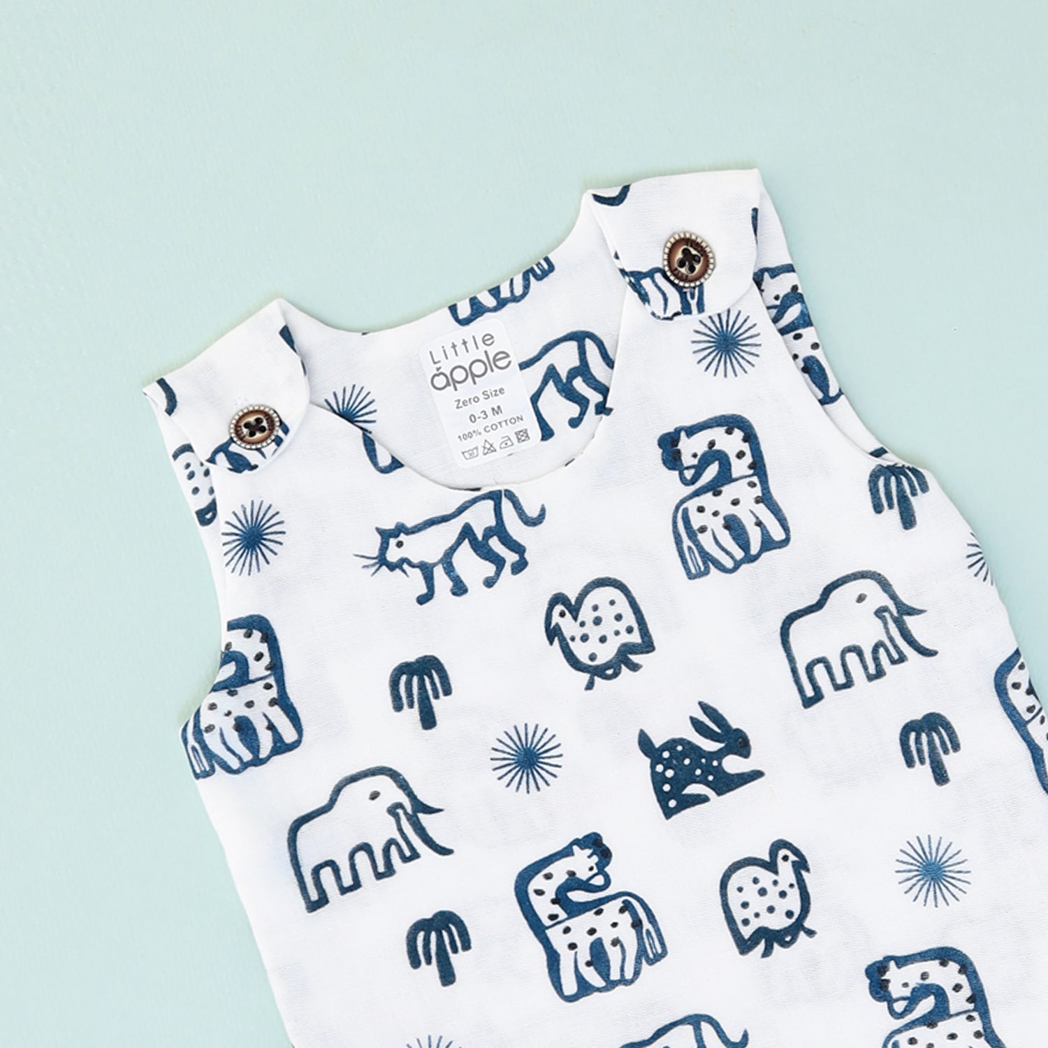 Blue Jungle Shoulder Button Jabla