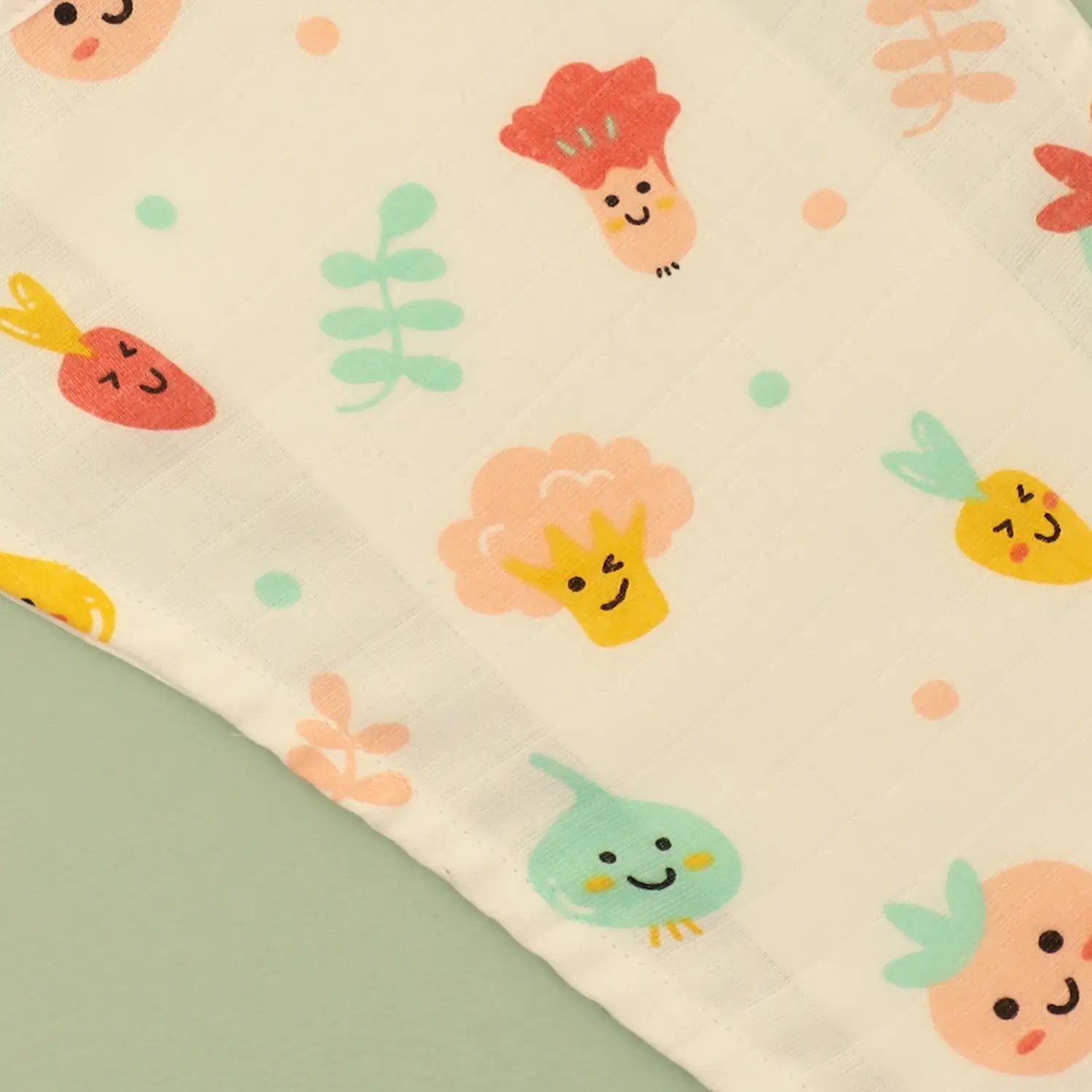 Veggie Smiles Muslin Nappy