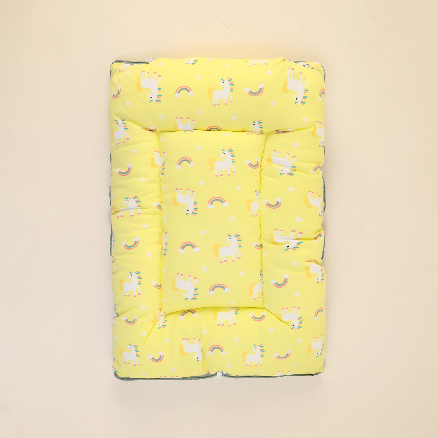 Gentle Unicorn Snuggles Carry Bed
