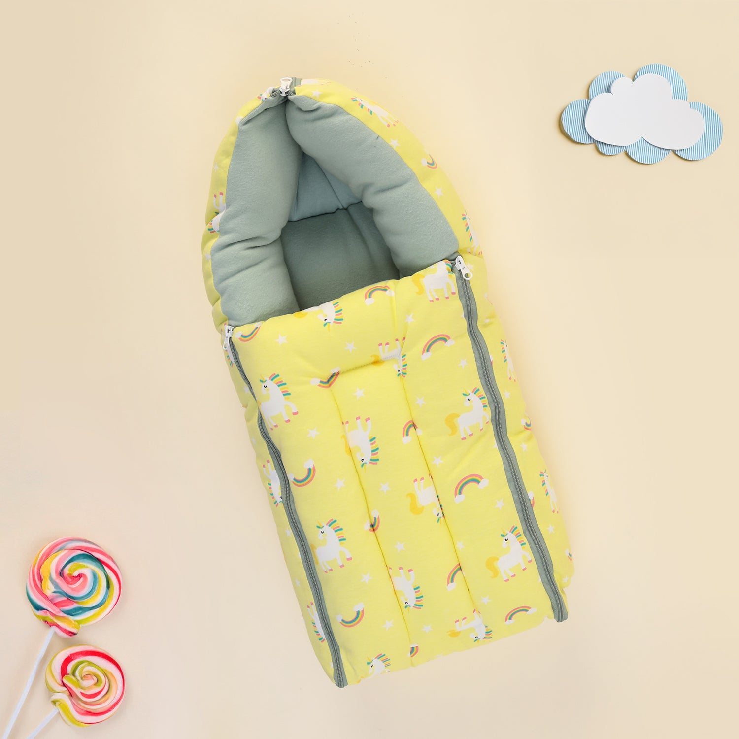 Gentle Unicorn Snuggles Carry Bed